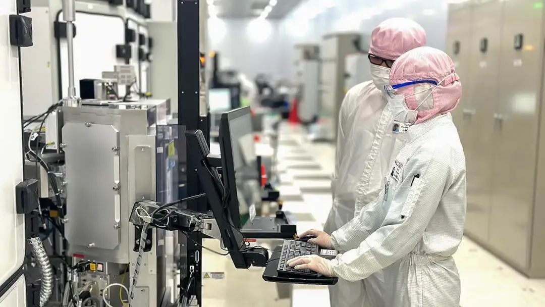  GB300明年發表 帶旺雙鴻